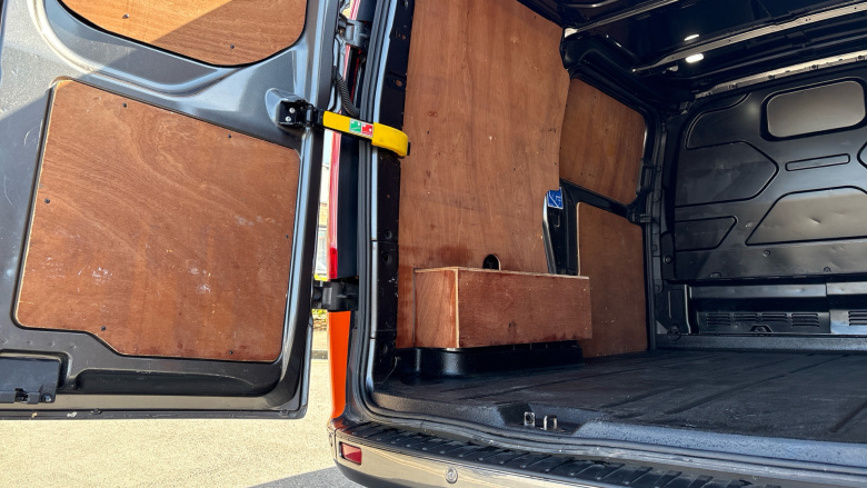 Ford Transit Custom 290 L1 Diesel Fwd 2.0 EcoBlue 185ps Low Roof Sport Van